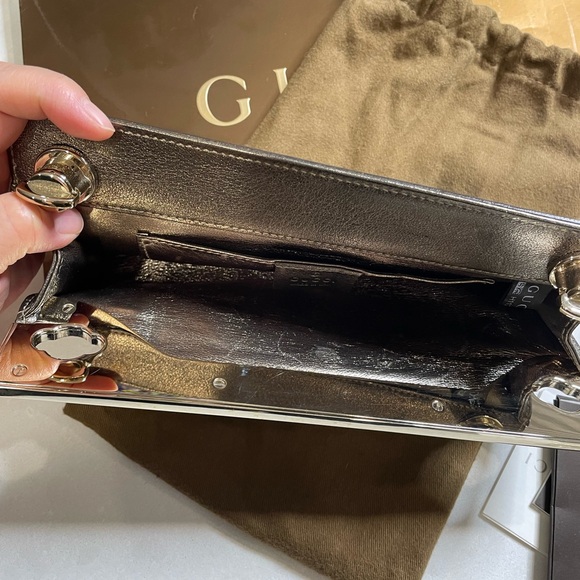 Gucci clutch - Picture 8 of 16